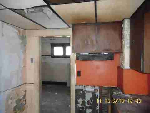 4380 Larchmont (18)_m.jpg